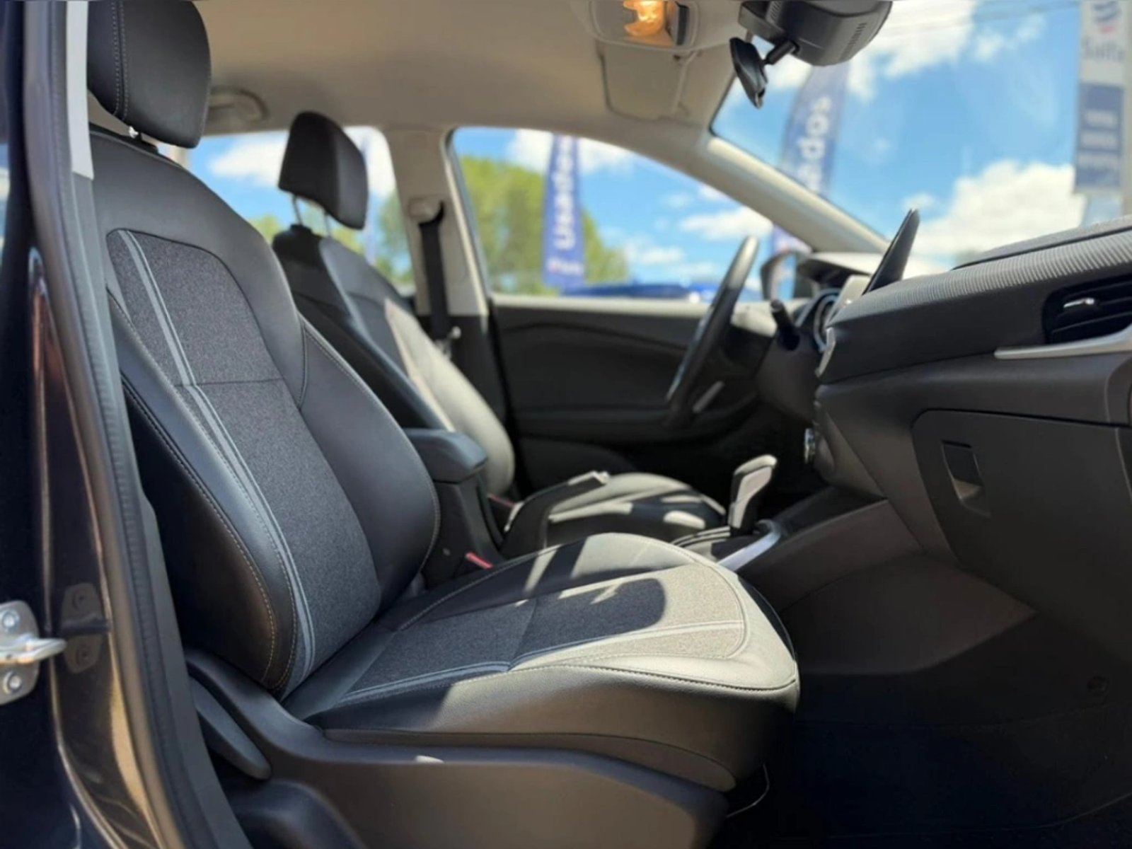 Chevrolet Tracker 2025 - Imagen 15 de 18