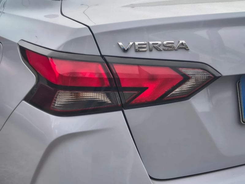 Nissan Versa 2024 - Imagen 9 de 20