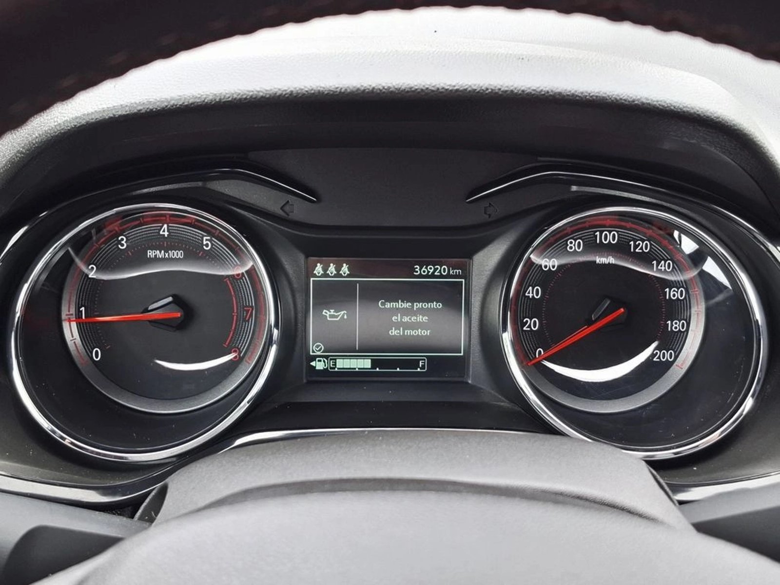 Chevrolet ONIX 1.0 RS R MT 2024 - Imagen 16 de 20