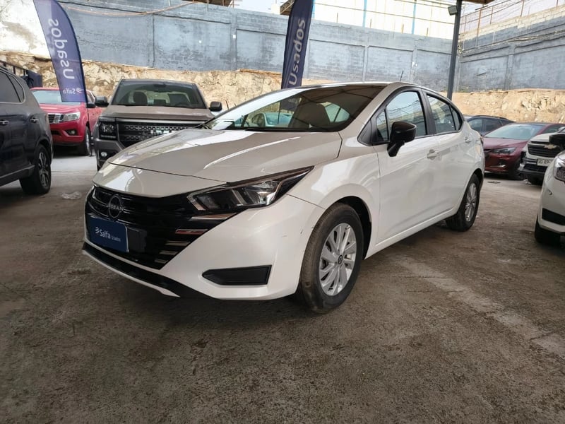 Nissan Versa 2025