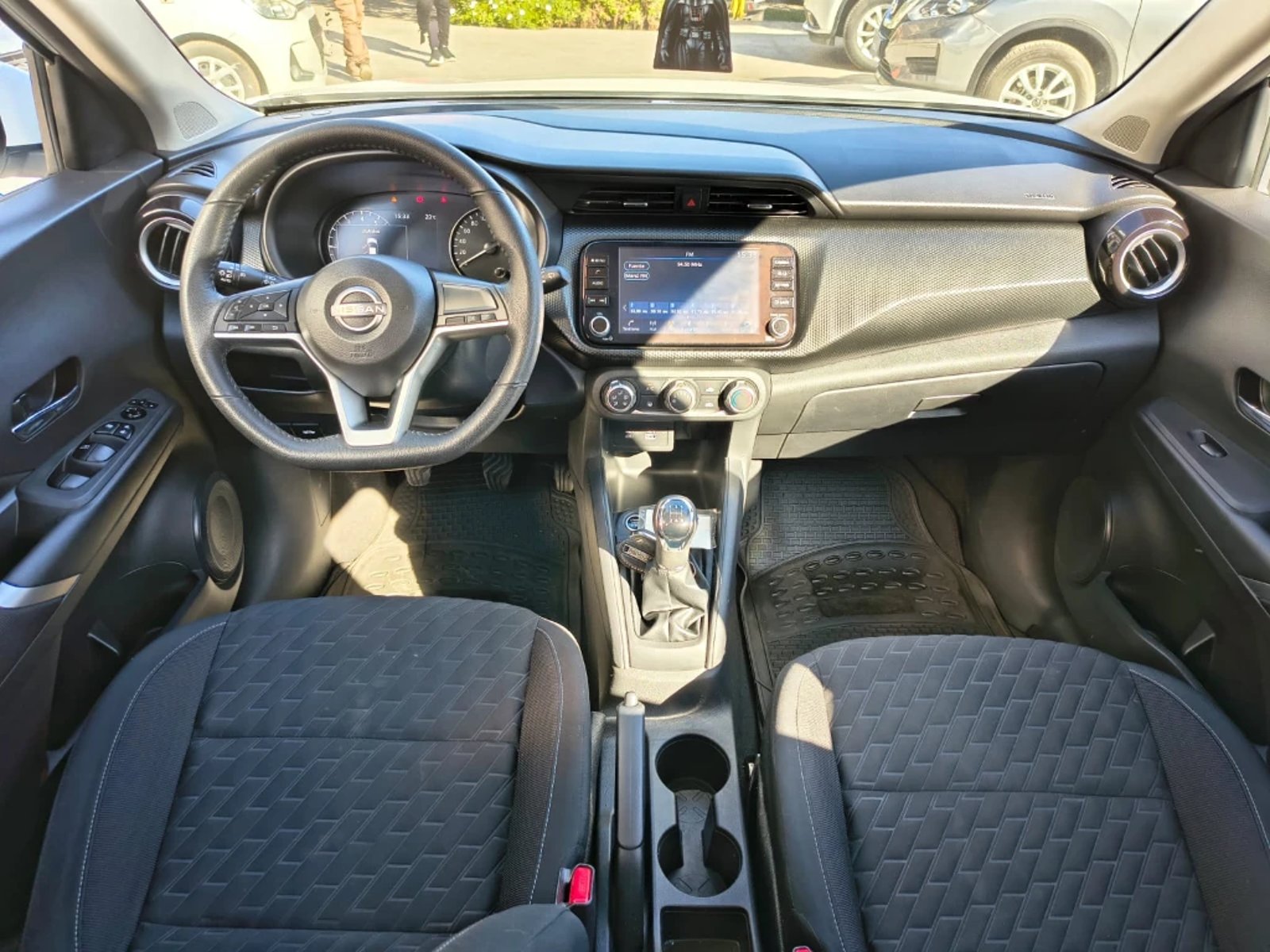 Nissan Kicks 2023 - Imagen 12 de 20