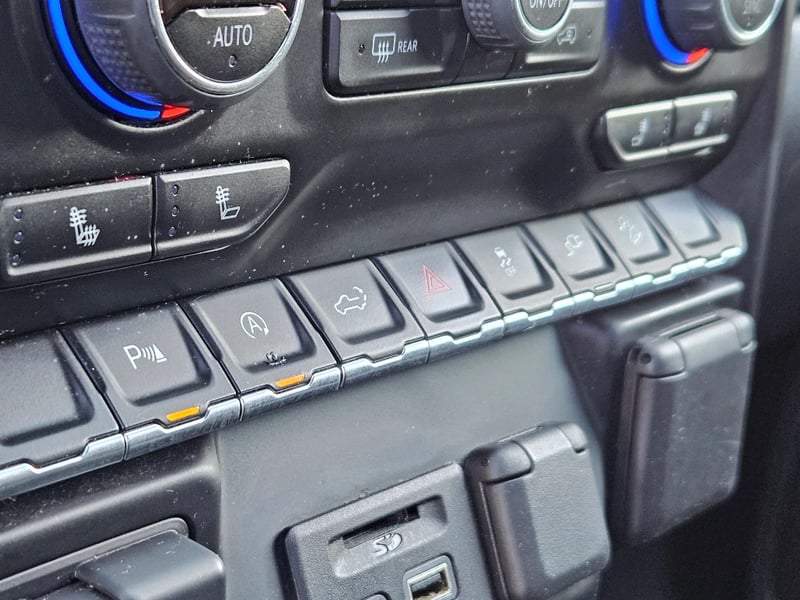 Chevrolet Silverado 2022 - Imagen 19 de 20