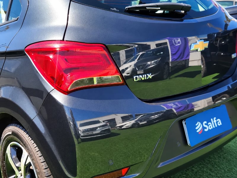 Chevrolet Onix 2020 - Imagen 12 de 20