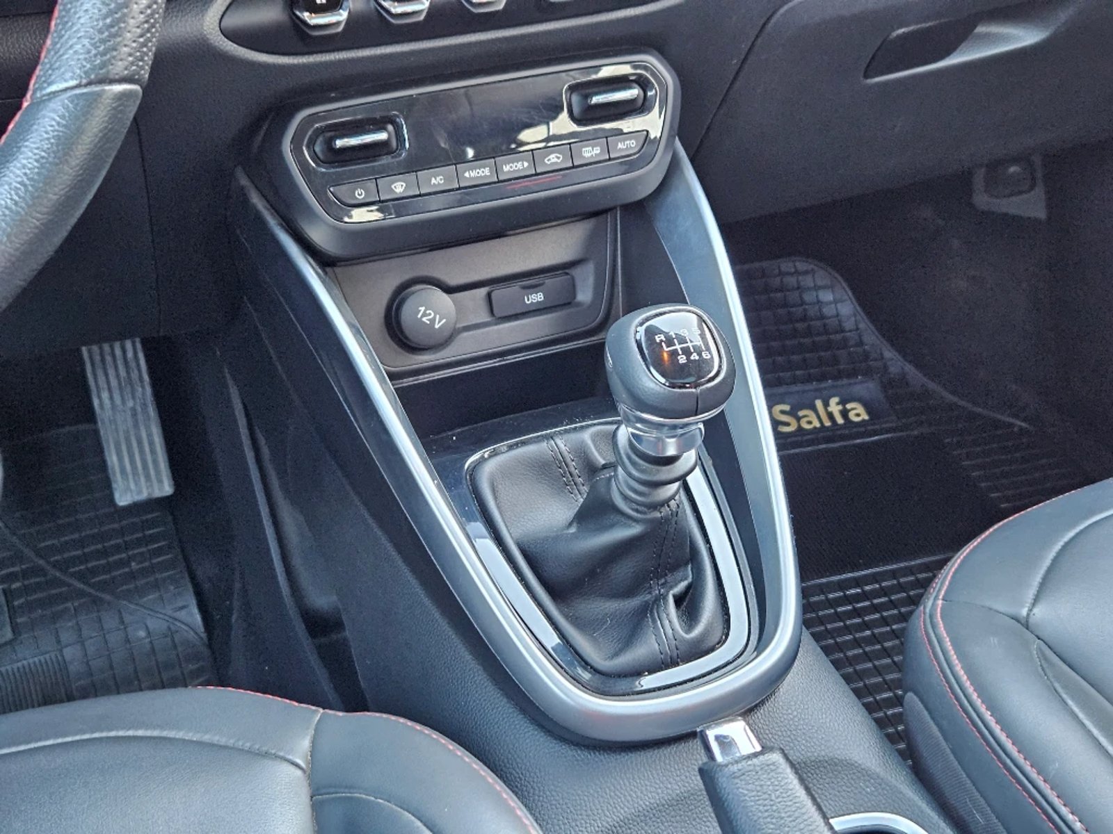 Chevrolet GROOVE 1.5 PREMIER 4X2 MT 5P 2023 - Imagen 12 de 20