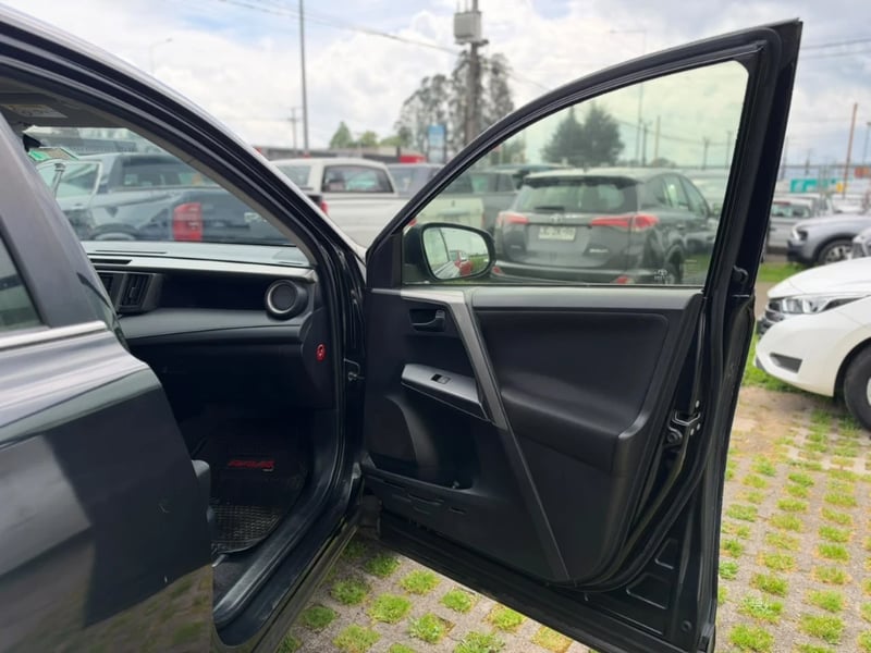 Toyota Rav4 2018 - Imagen 19 de 20