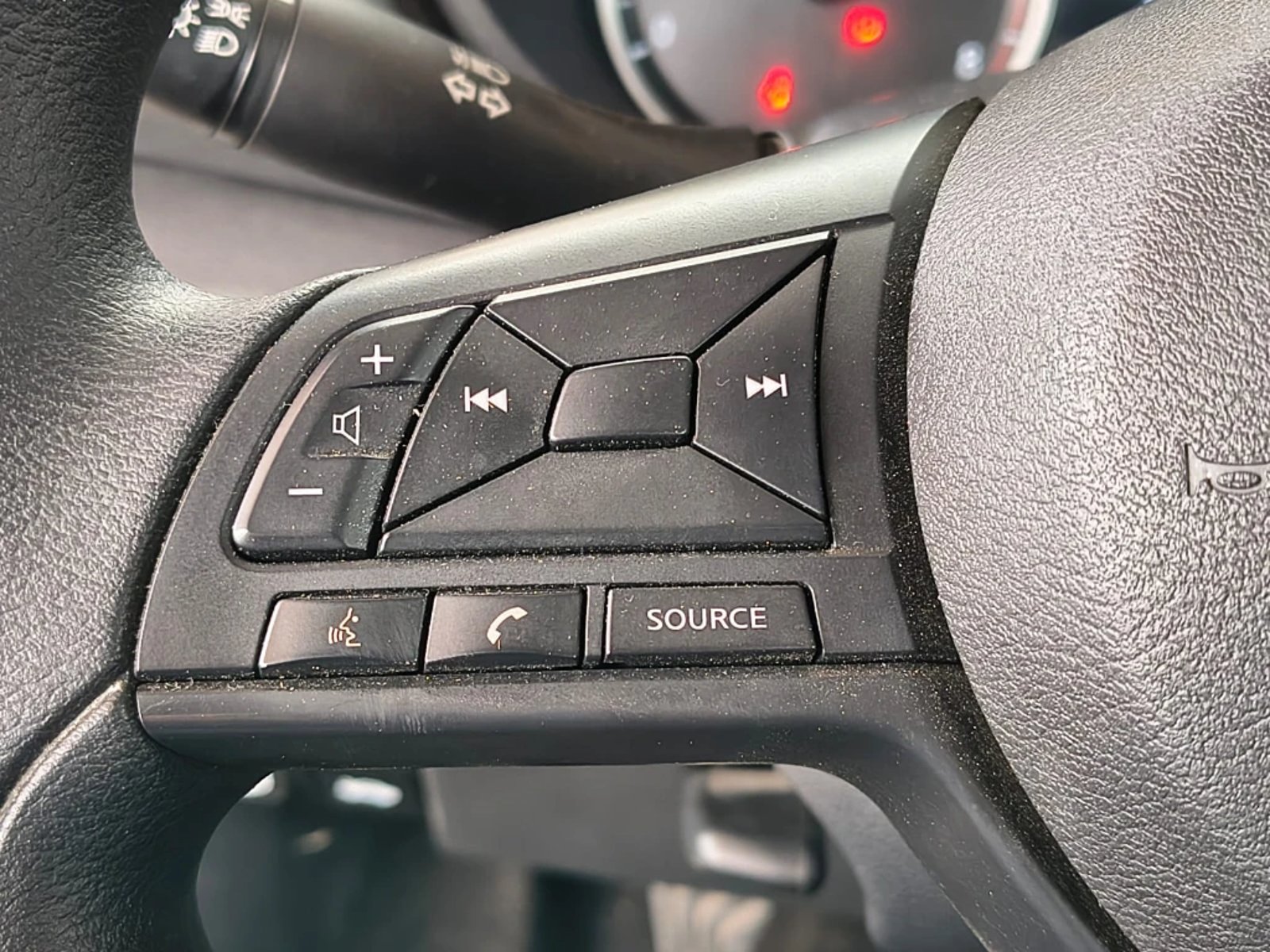 Nissan Versa 2025 - Imagen 12 de 20