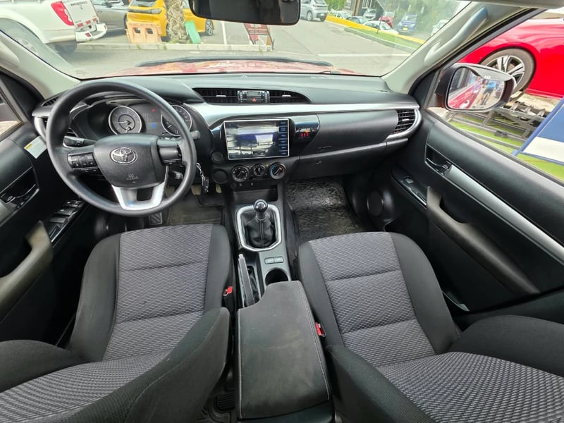 Toyota Hilux 2020 - Imagen 10 de 19