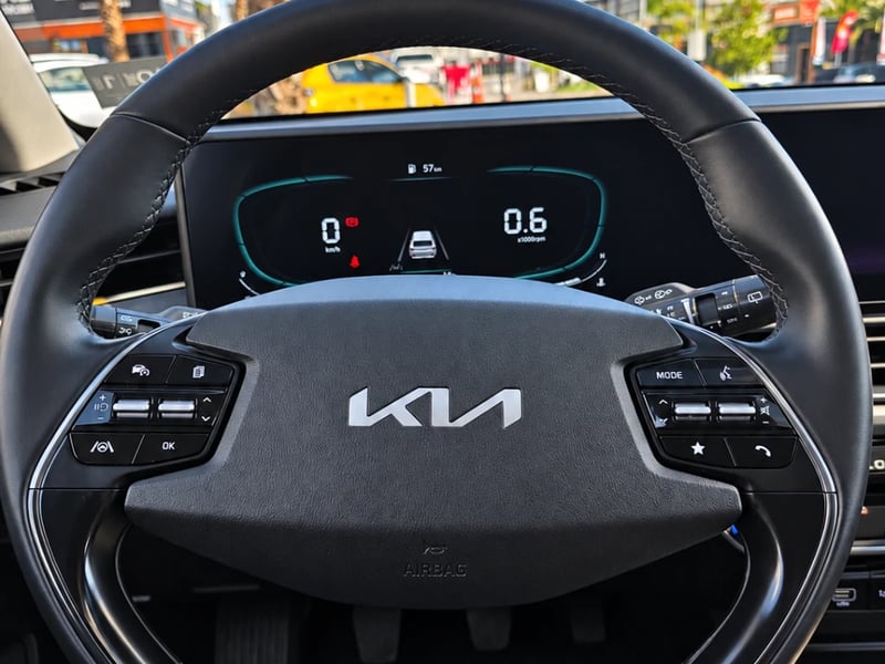 Kia K3 2025 - Imagen 14 de 20