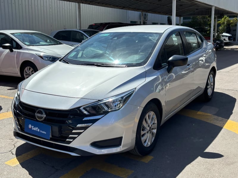 Nissan Versa 2025