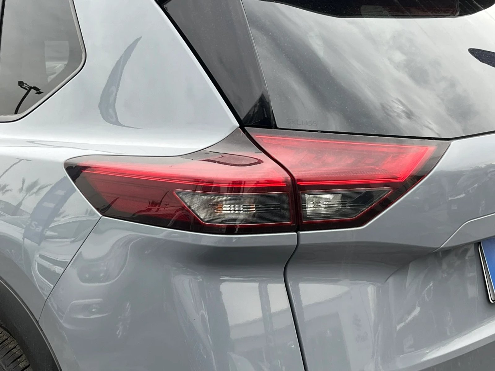 Nissan X-TRAIL 2.5 EXCLUSIVE 4X4 3ROW CVT AT 5P 2023 - Imagen 10 de 20