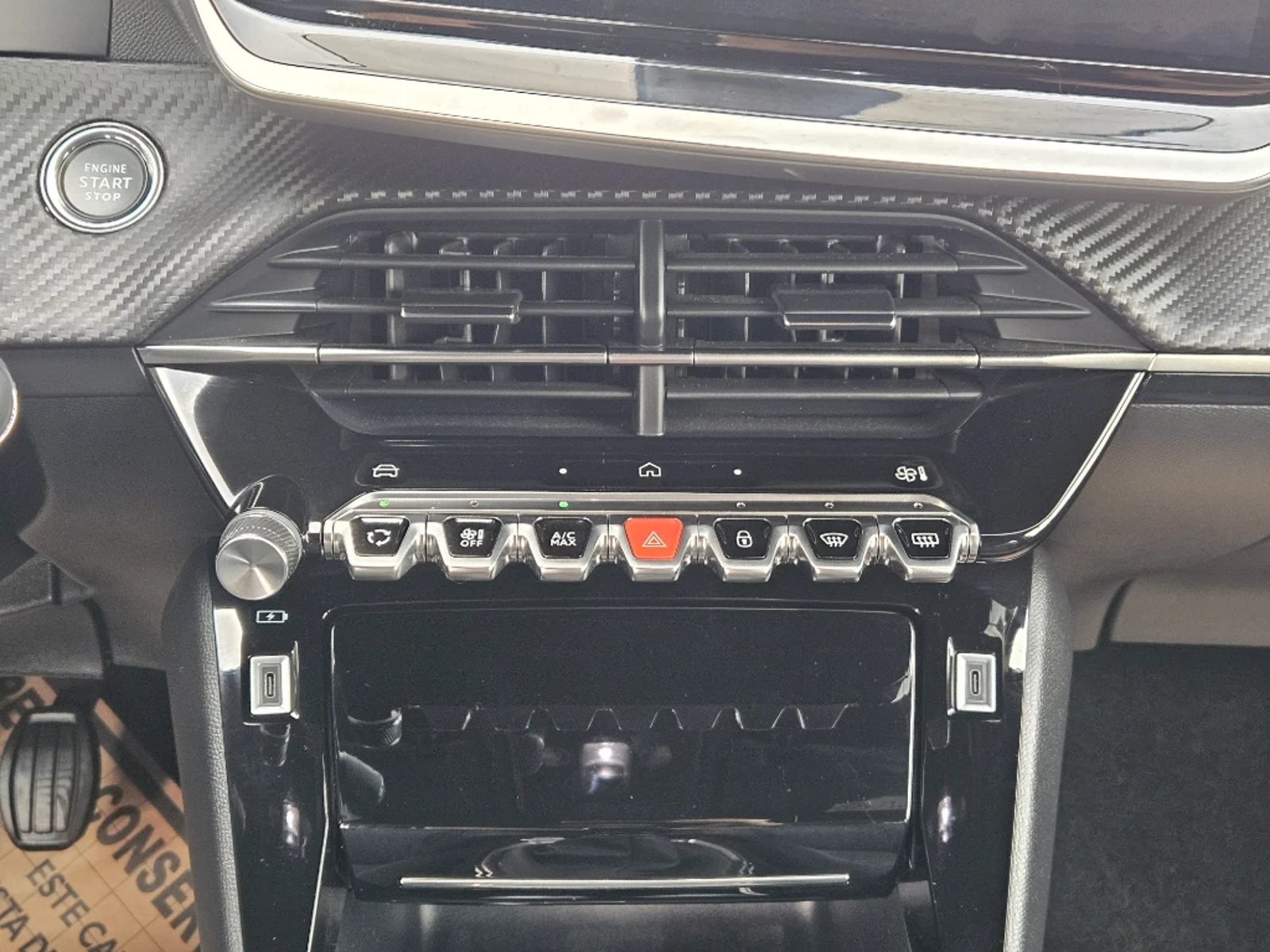 Peugeot 2008 1.2 ALLURE PACK PURETECH 130HP 4X2 MT 5P 2025 - Imagen 17 de 20