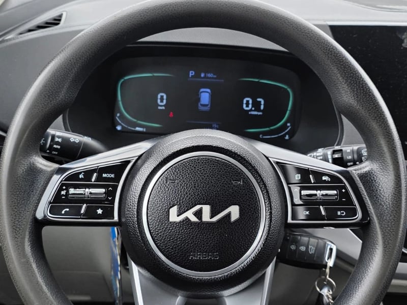 Kia Carens 2022 - Imagen 16 de 20