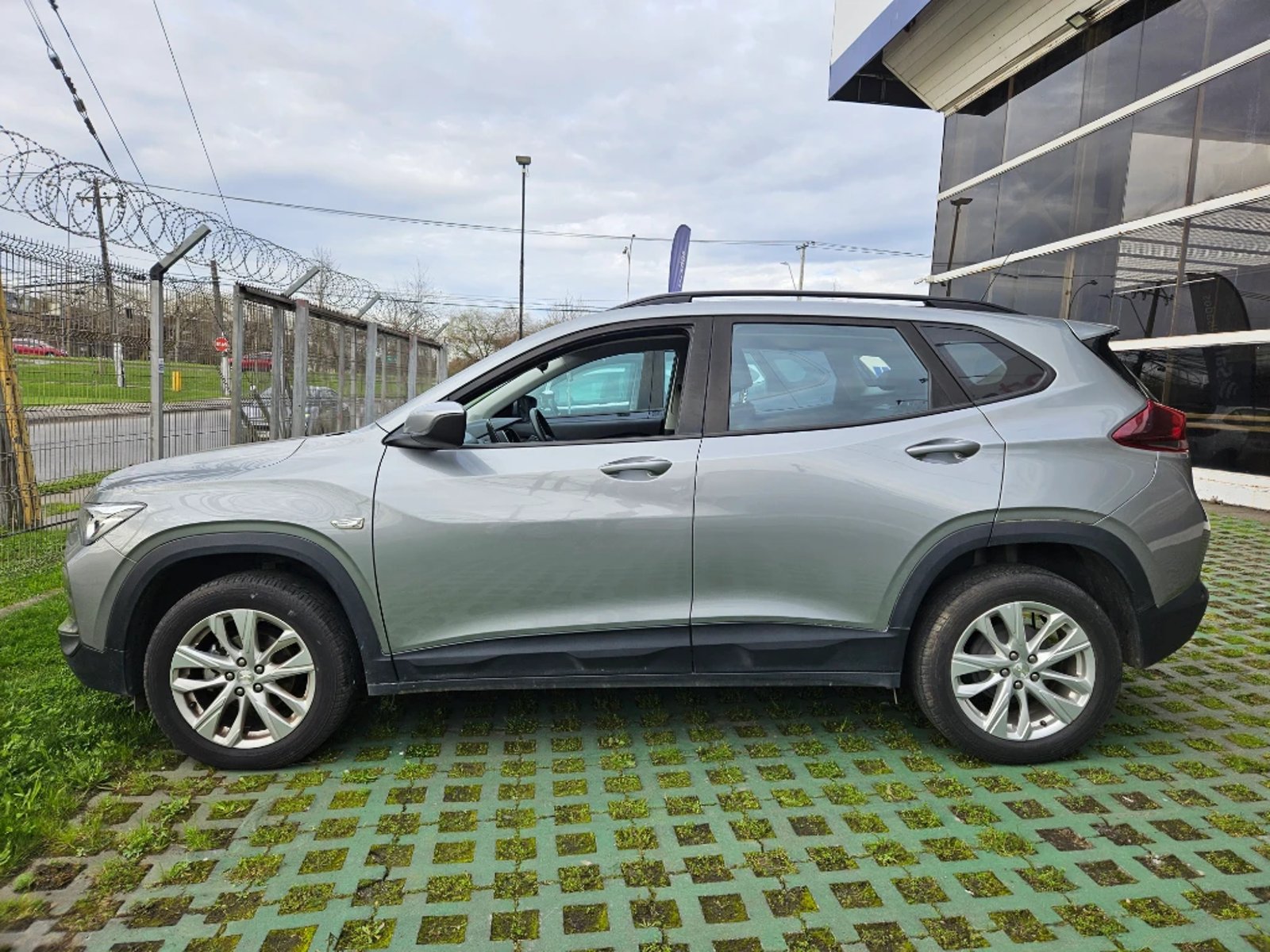 Chevrolet Tracker 2025 - Imagen 8 de 20