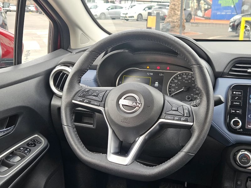 Nissan Versa 2023 - Imagen 14 de 20