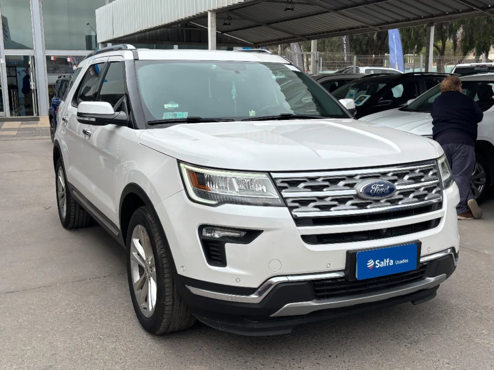 Ford Explorer 2019 - Foto 3 de 20