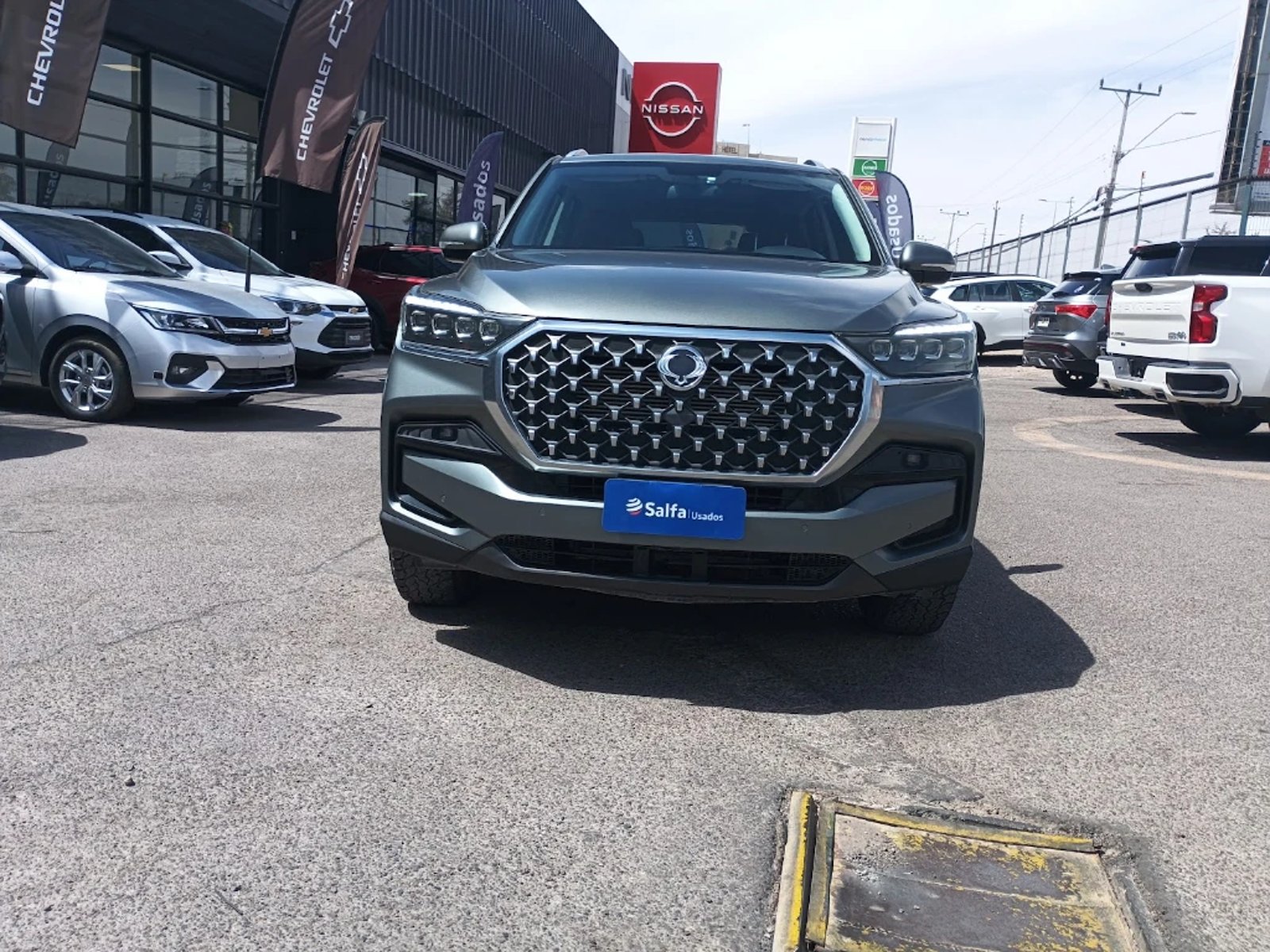 SsangYong Rexton 2023 - Foto 2 de 14