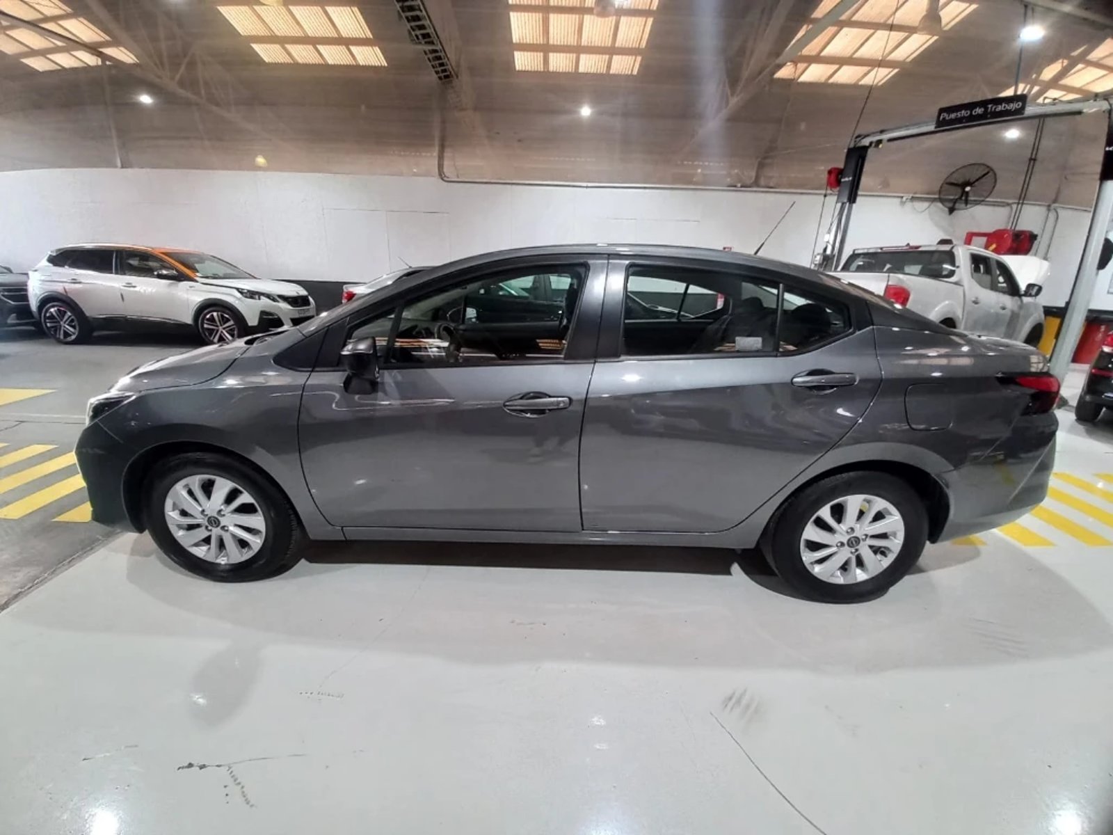 Nissan Versa 2026 - Foto 4 de 20