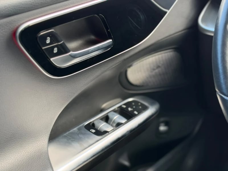 Mercedes-Benz C 200 2022 - Imagen 10 de 20