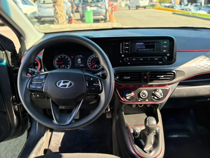 Hyundai Grand i10 2024 - Imagen 11 de 20