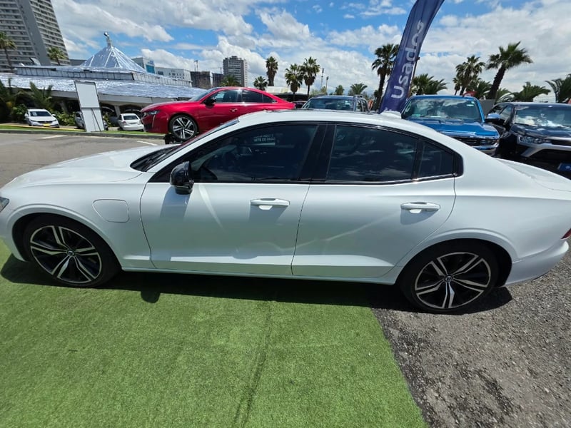 Volvo S60 2021 - Imagen 8 de 20