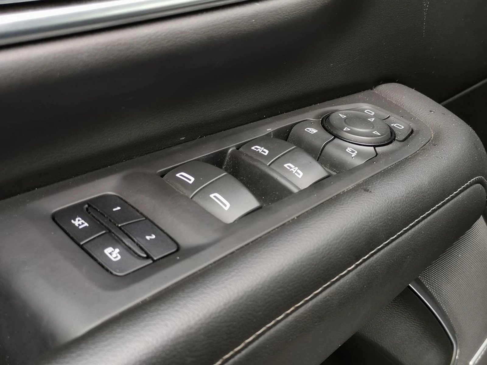 Chevrolet Tahoe 2024 - Imagen 14 de 20