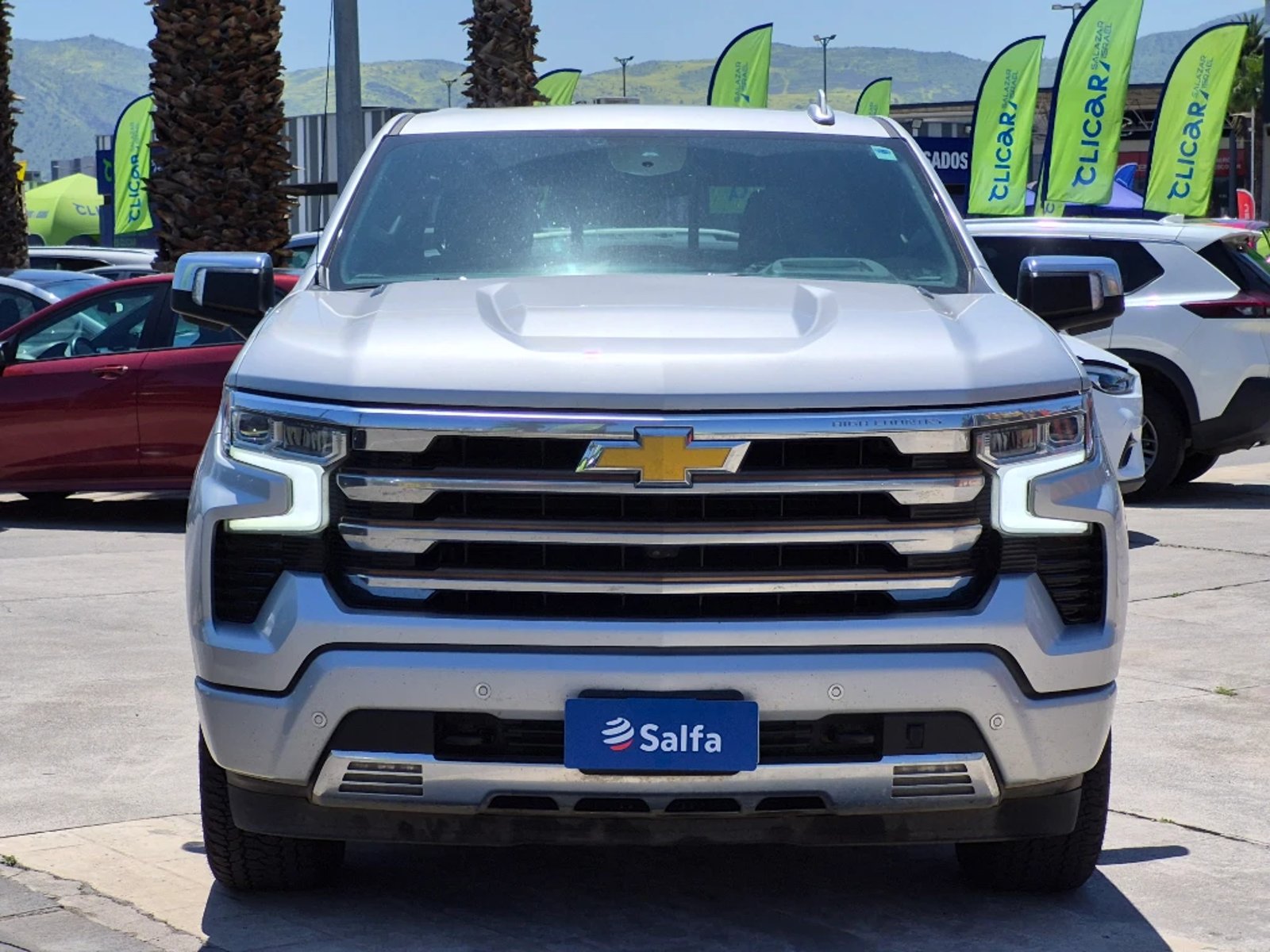 Chevrolet Silverado 2023 - Foto 2 de 20