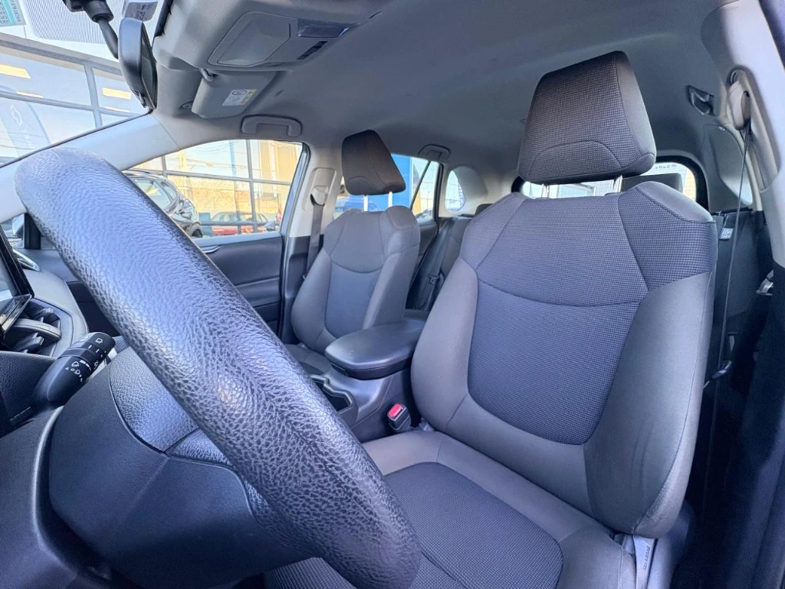 Toyota Rav4 2025 - Imagen 16 de 20