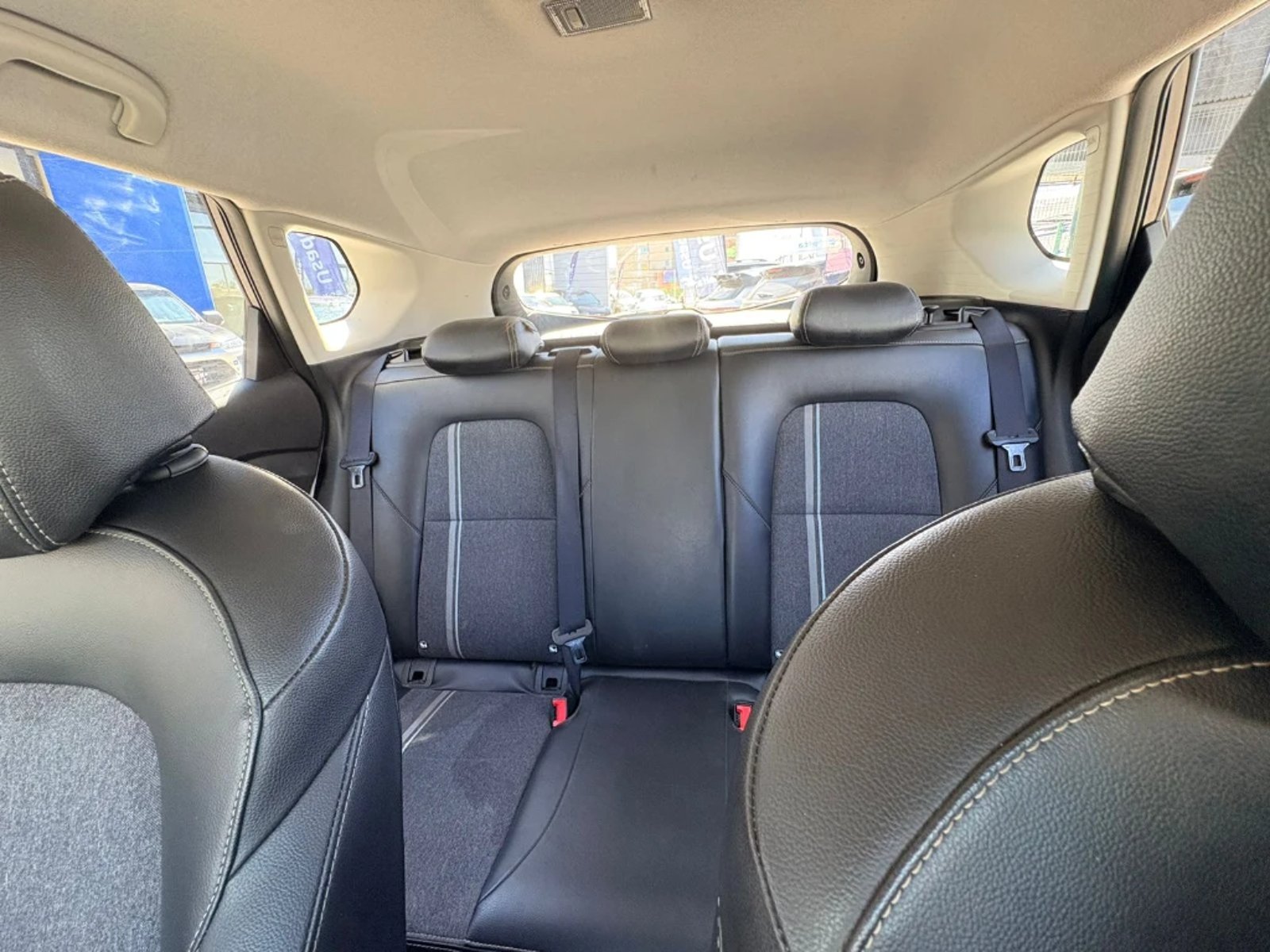 CHEVROLET TRACKER 1.2T LTZ R 4X2 AT 5P 2025 - Imagen 16 de 20