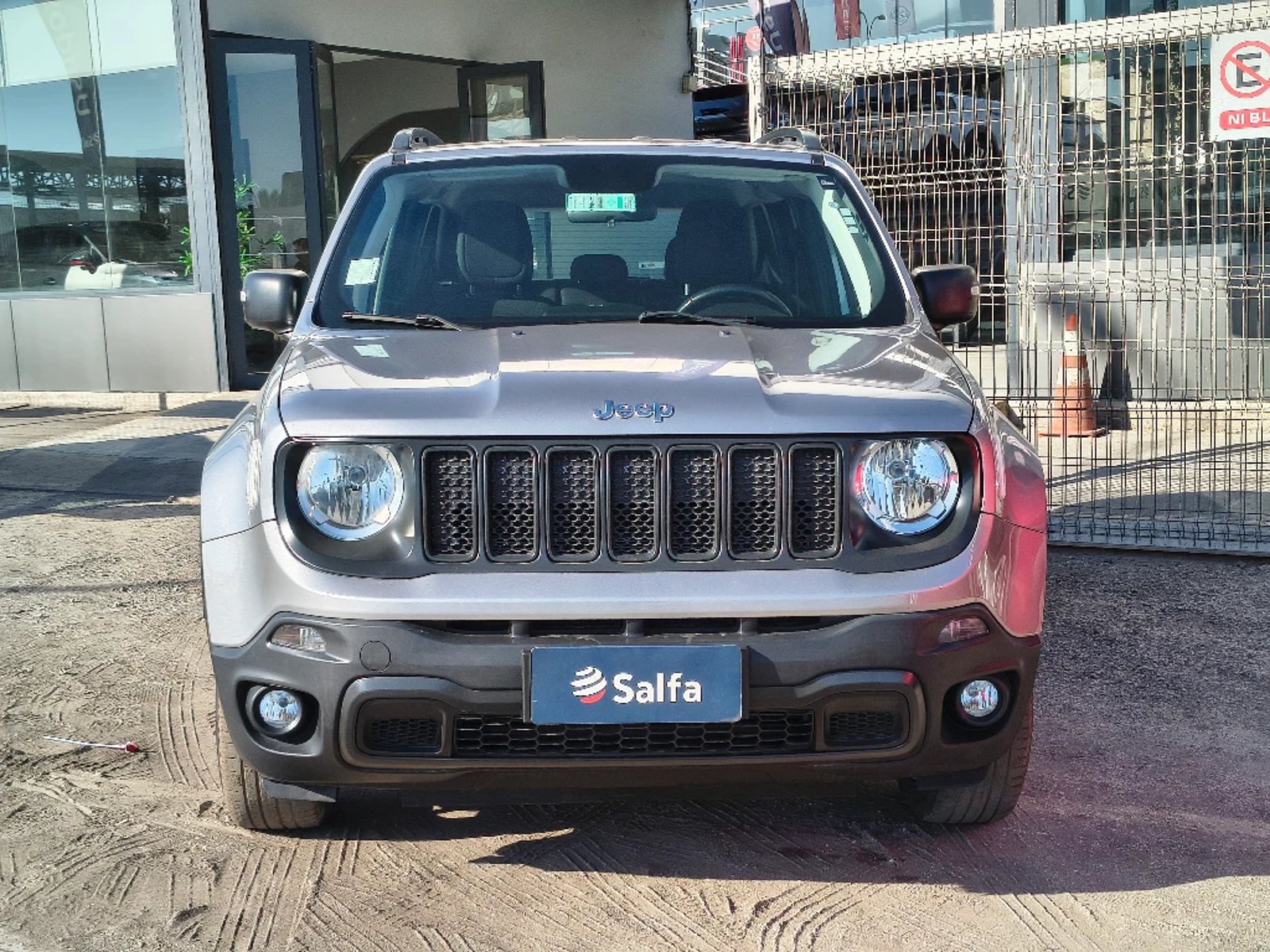 Jeep Renegade 2022 - Foto 2 de 20