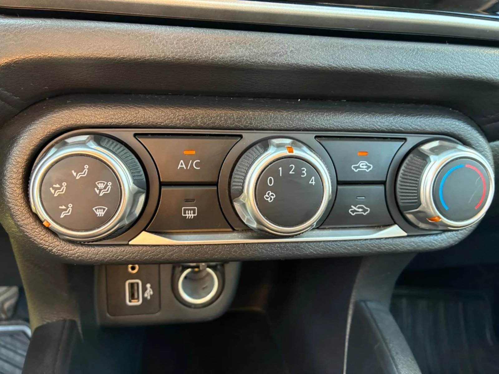 Nissan Versa 2025 - Imagen 17 de 20