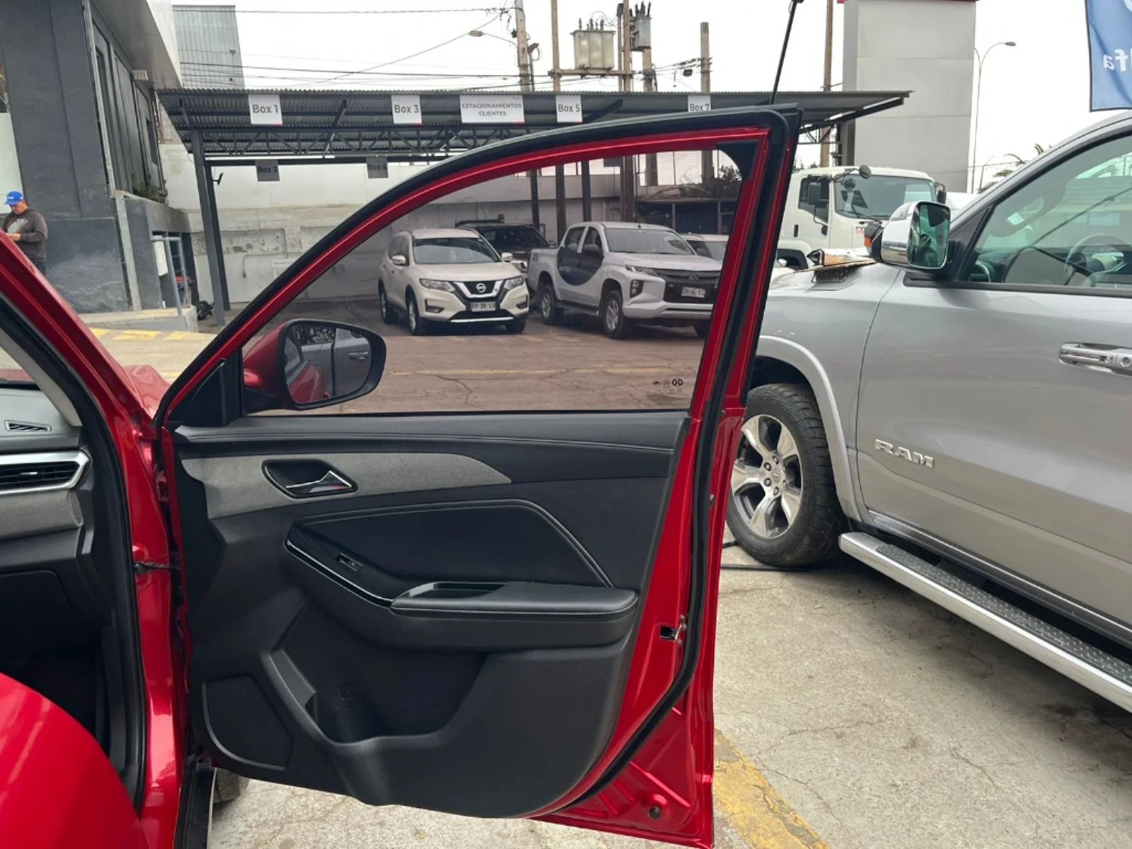BAIC X35 1.5 LUXURY FL 4X2 MT 5P 2021 - Imagen 18 de 20