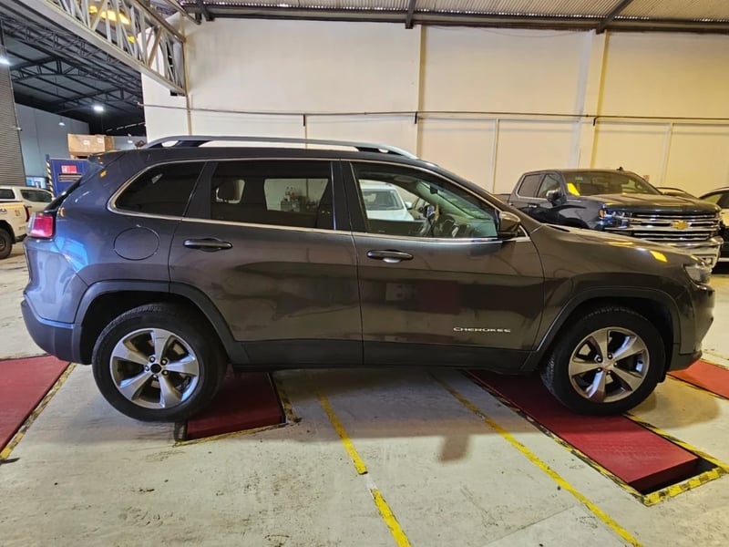 Jeep Cherokee 2019 - Imagen 4 de 20