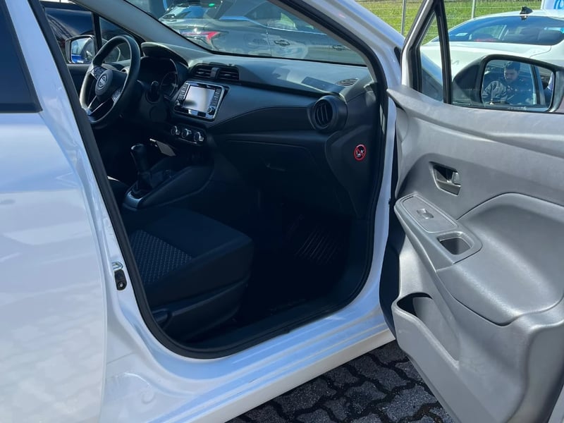 Nissan Versa 2025 - Imagen 17 de 20