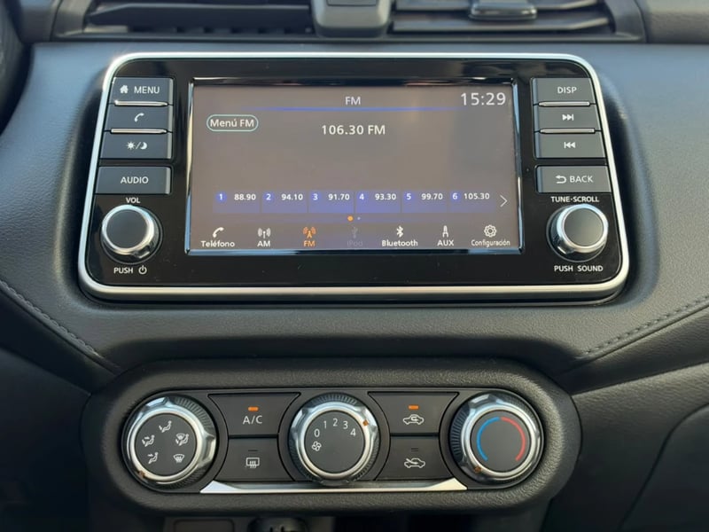 Nissan Versa 2025 - Imagen 15 de 20