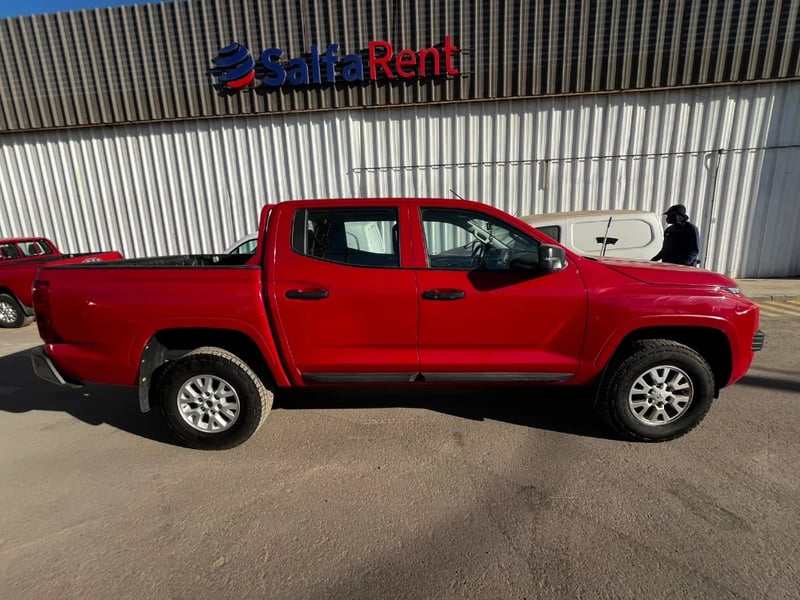 Mitsubishi L200 2023 - Imagen 8 de 20