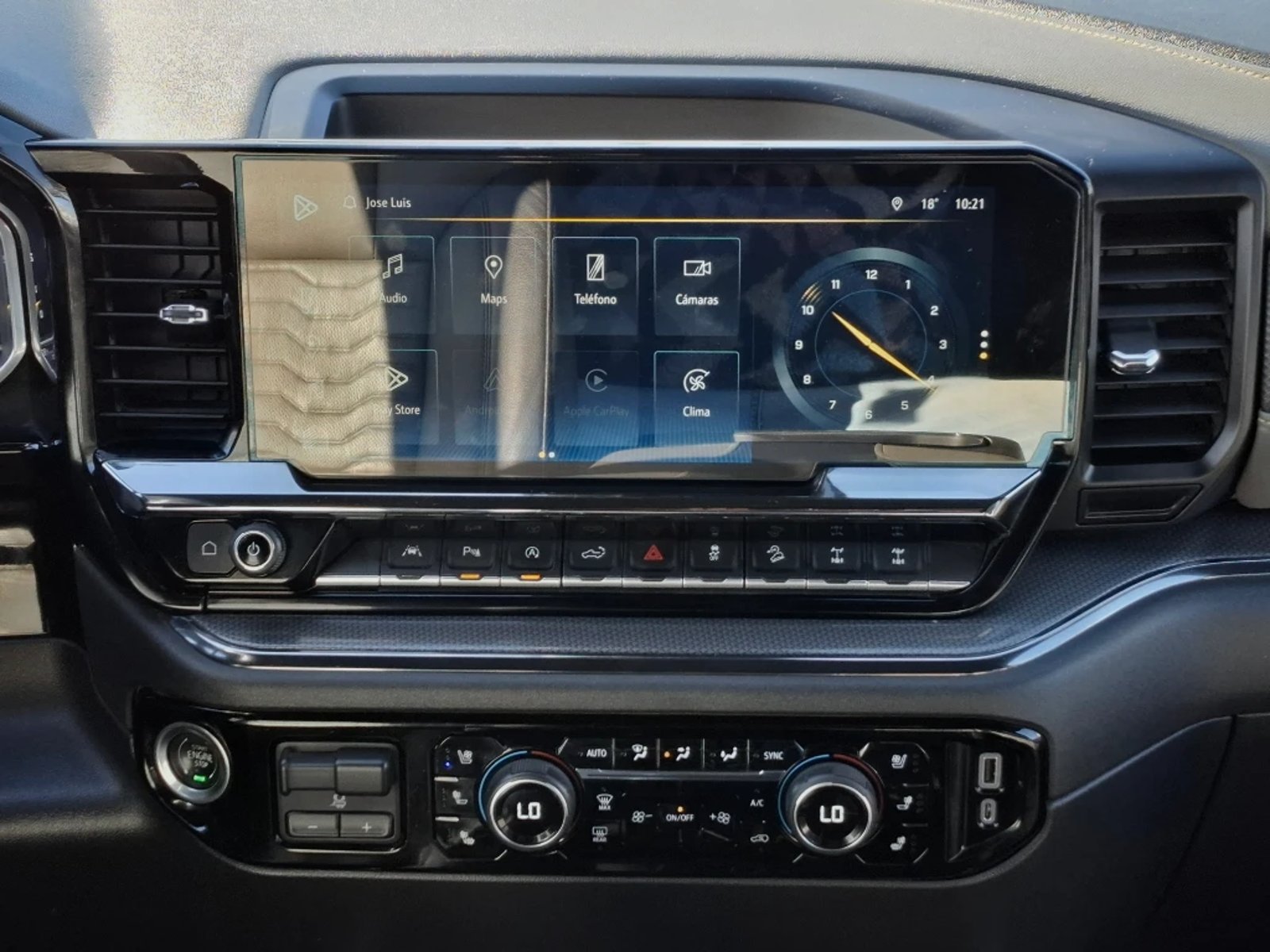 Chevrolet Silverado 2023 - Imagen 19 de 20