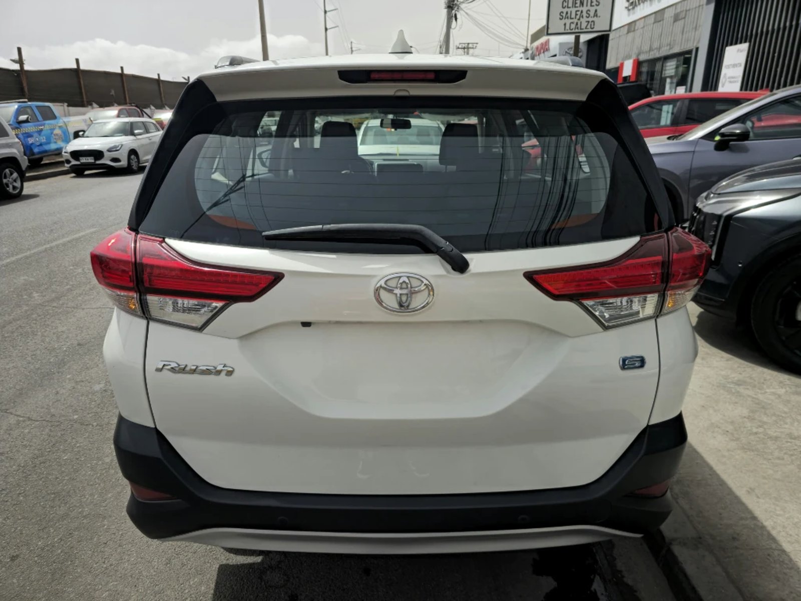 Toyota Rush 2023 - Imagen 6 de 20