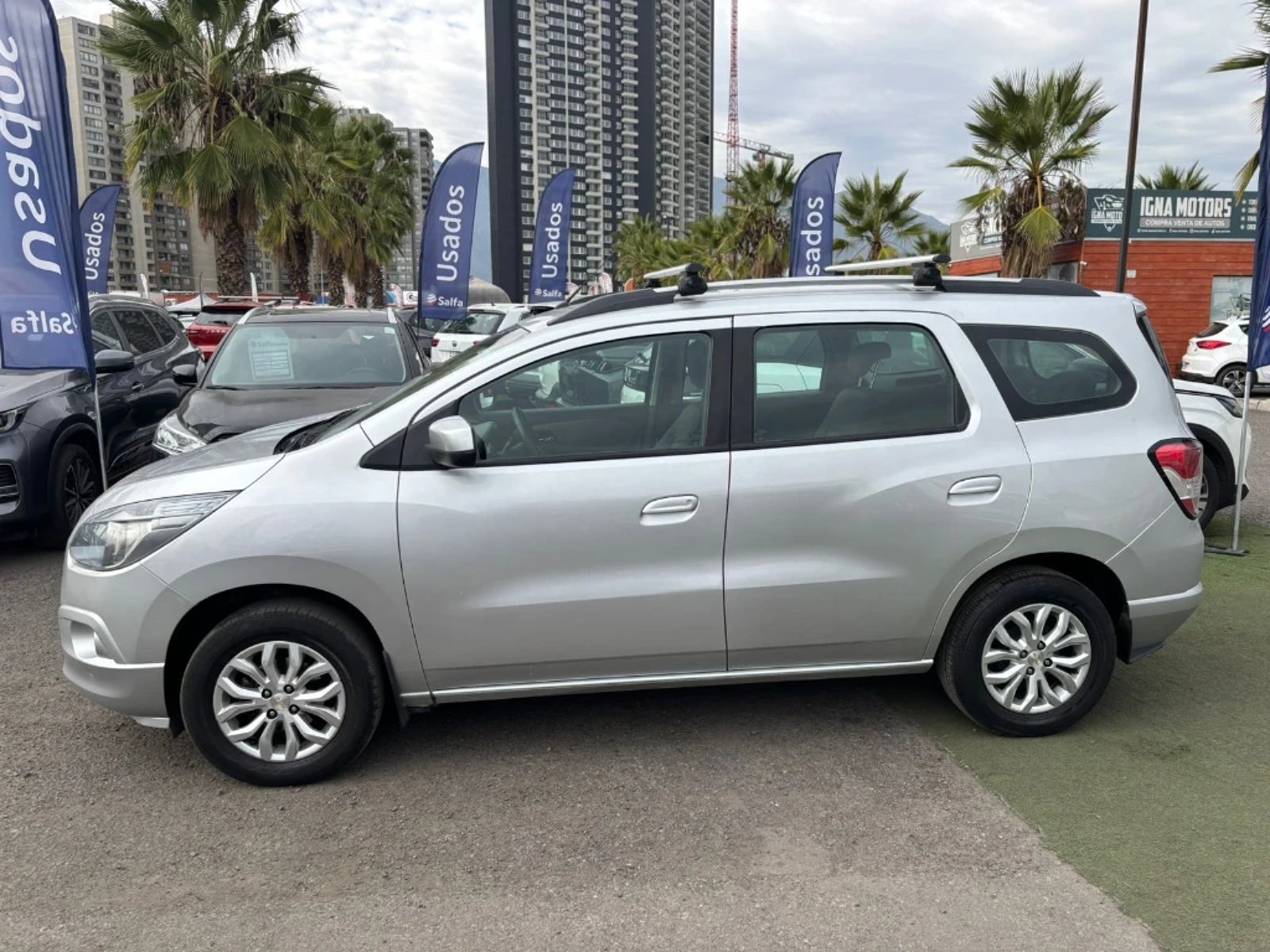 CHEVROLET SPIN 1.8 LTZ 4X2 AT 5P 2019 - Imagen 10 de 20