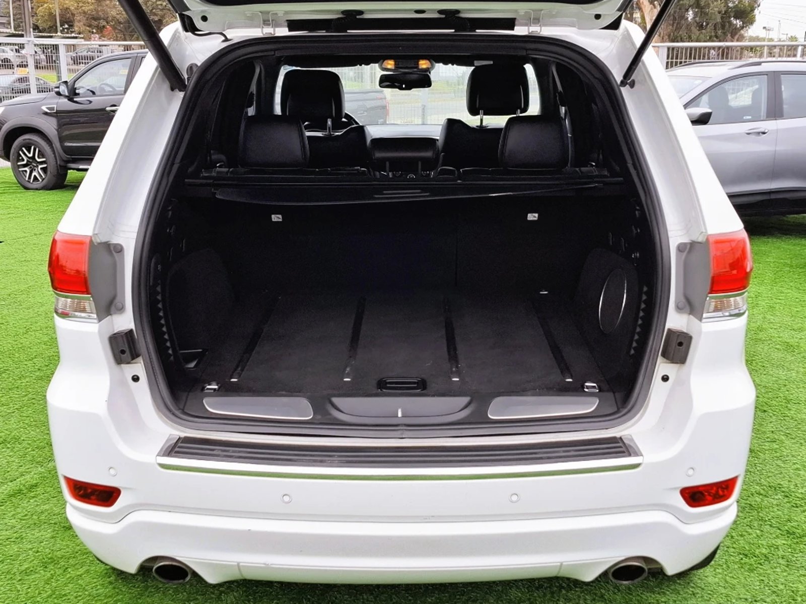 Jeep Grand cherokee 2015 - Imagen 10 de 20