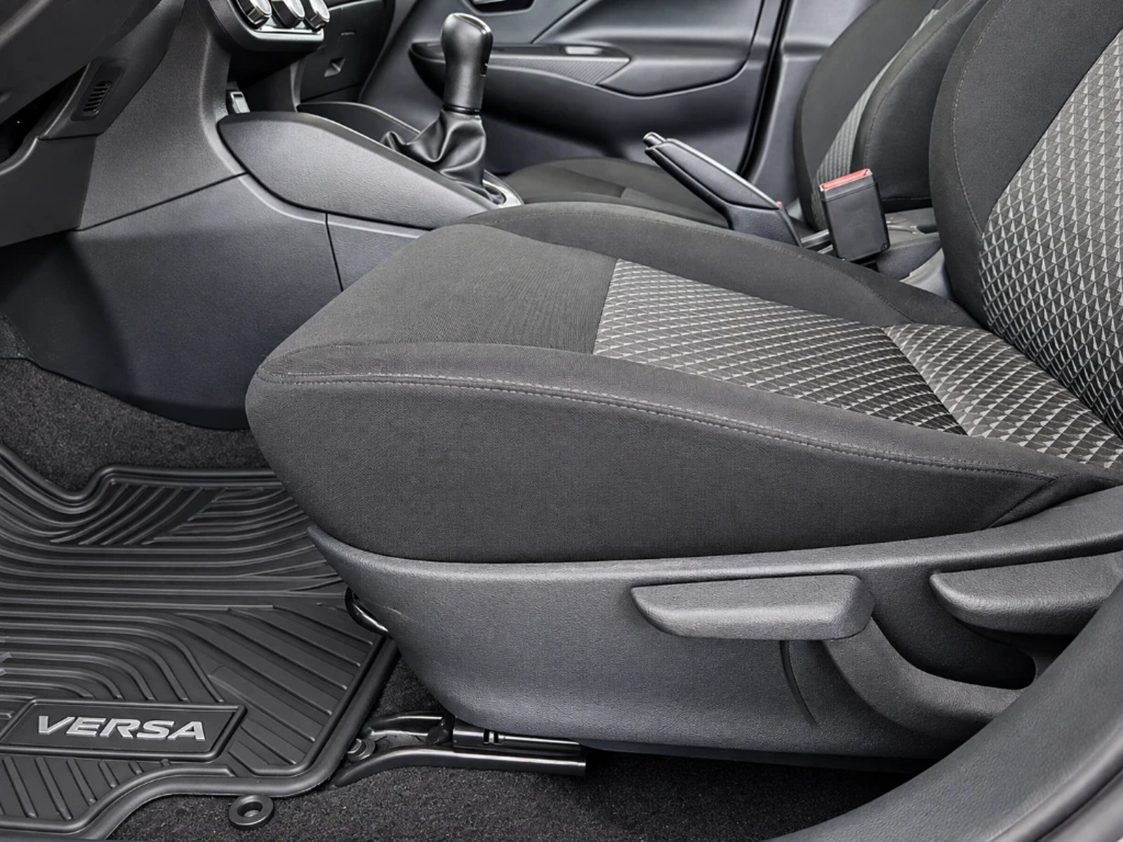 Nissan Versa 2025 - Imagen 18 de 20