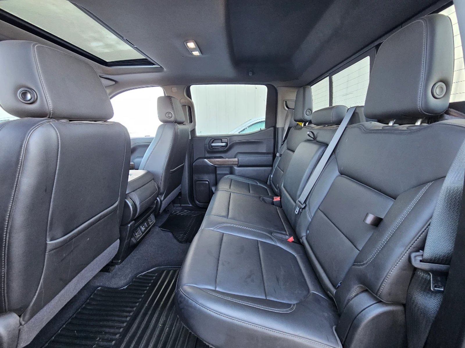 Chevrolet SILVERADO 5.3 LT TRAILBOSS Z71 4X4 AT 4P 2021 - Imagen 14 de 20