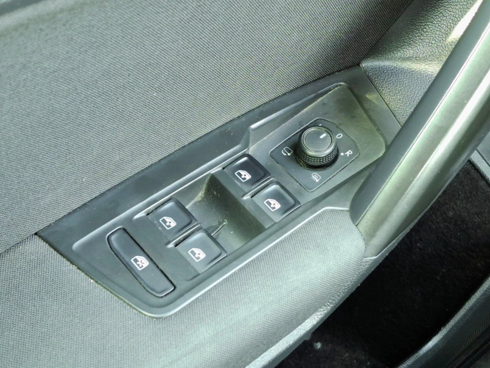 Volkswagen Tiguan 2023 - Imagen 10 de 20