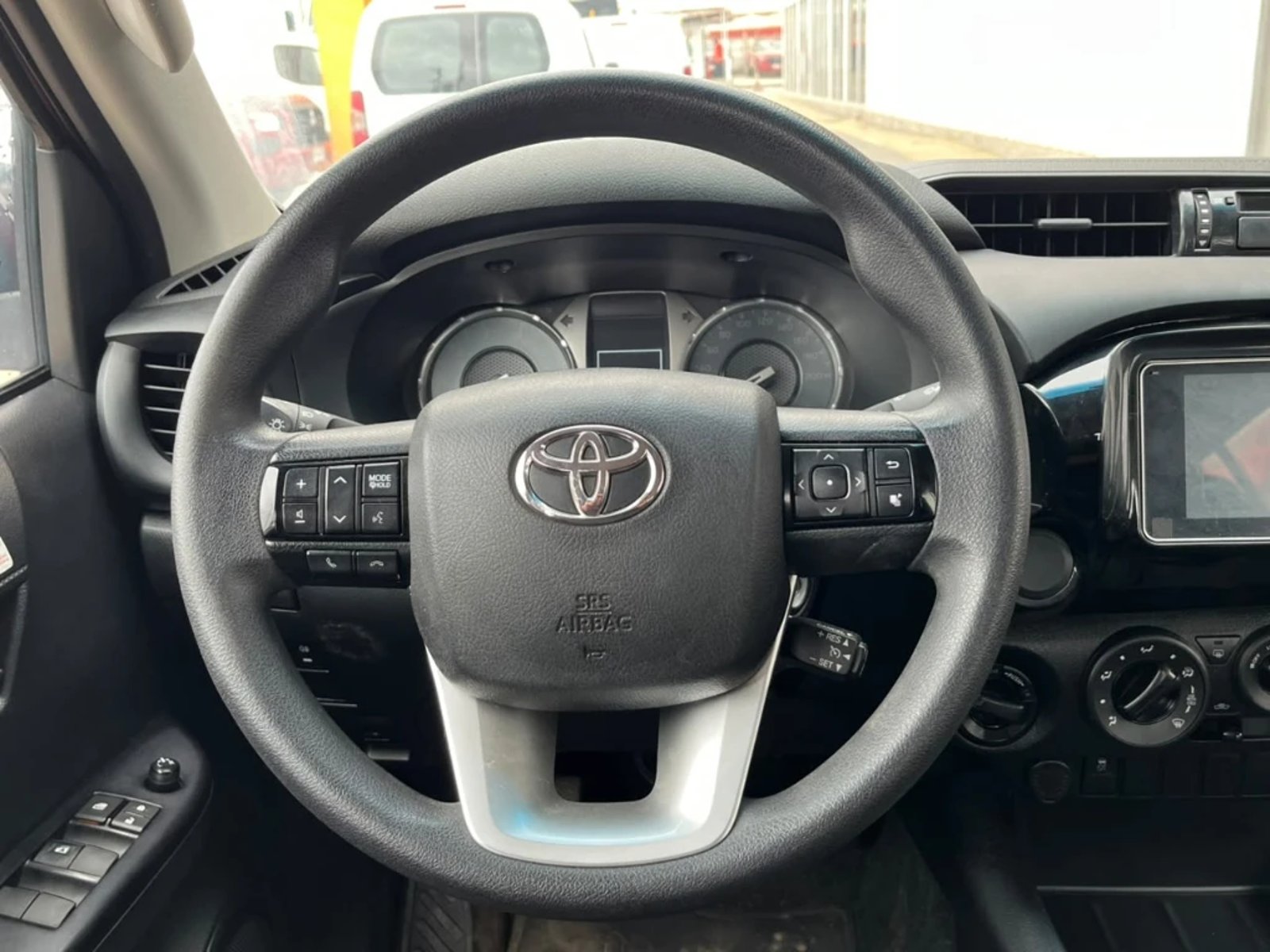 Toyota Hilux 2024 - Imagen 13 de 20
