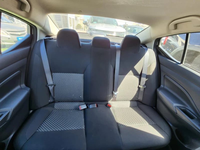 Nissan Versa 2025 - Imagen 20 de 20