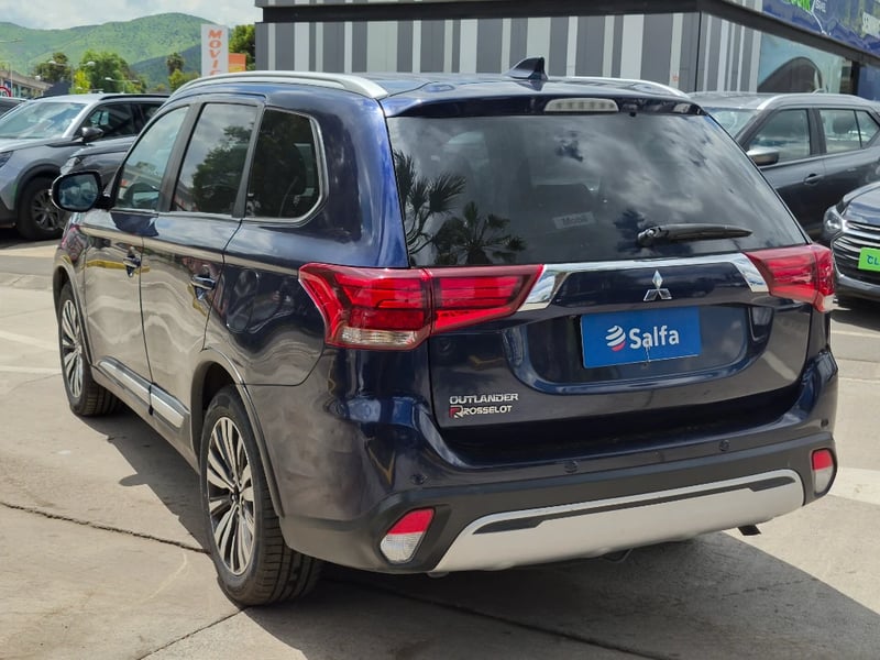 Mitsubishi Outlander 2021 - Imagen 7 de 20