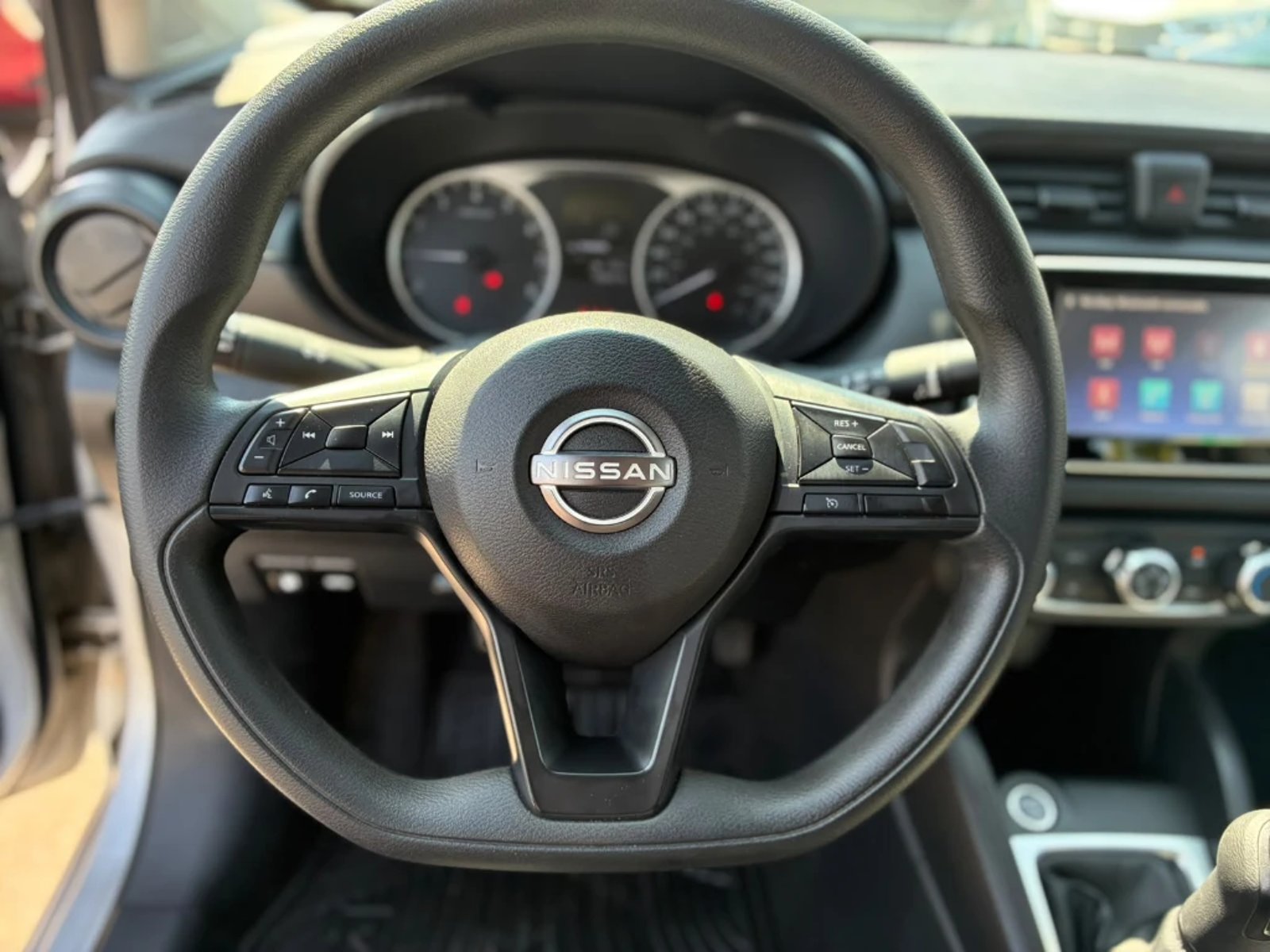 Nissan Versa 2025 - Imagen 12 de 20