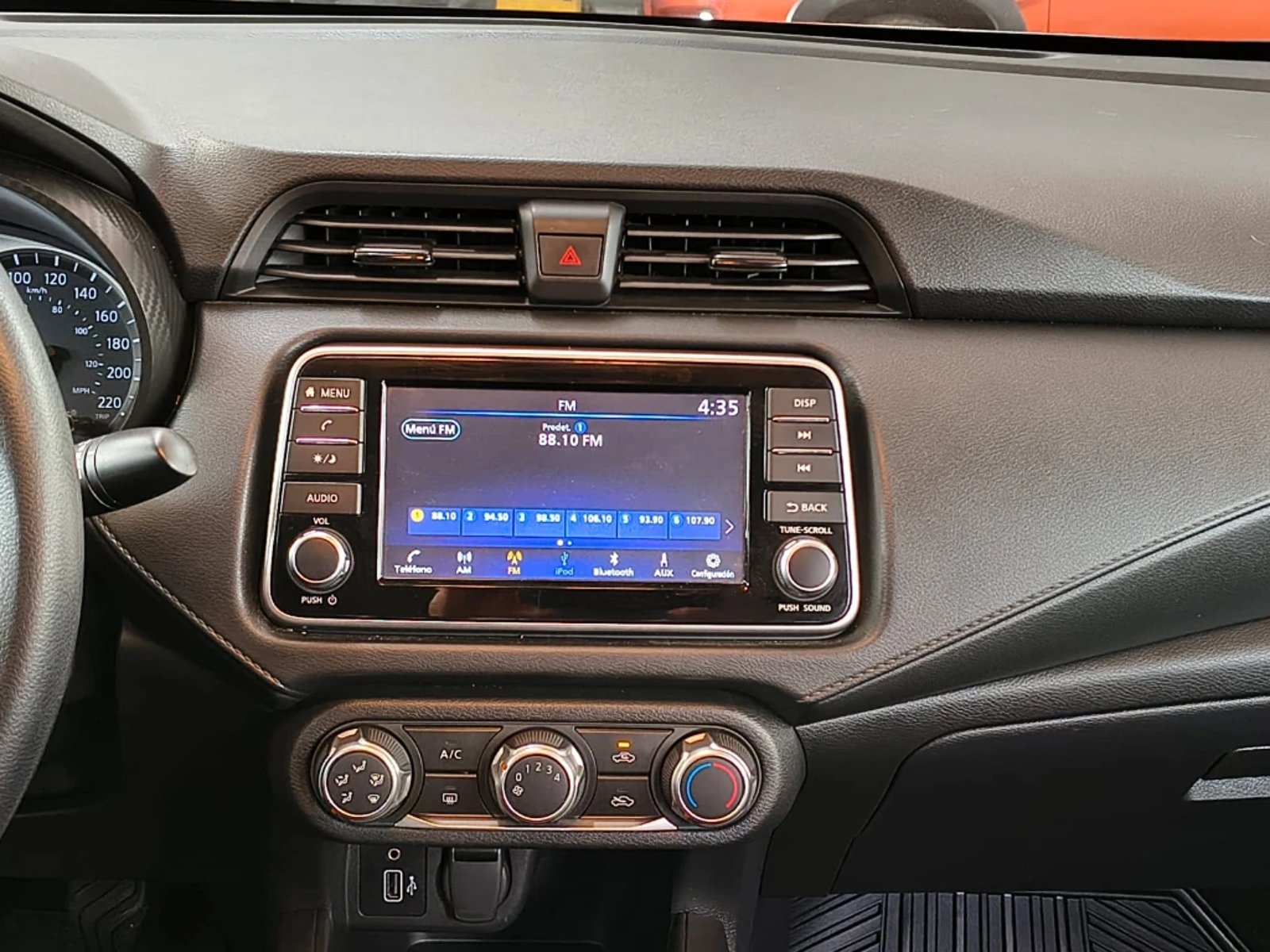 Nissan Versa 2025 - Imagen 15 de 20