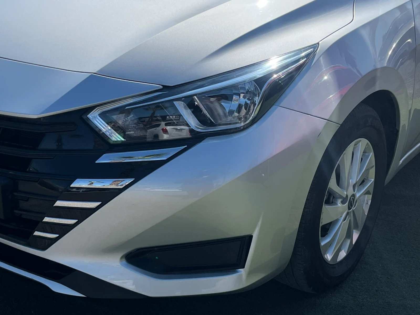 Nissan Versa 2025 - Imagen 9 de 20