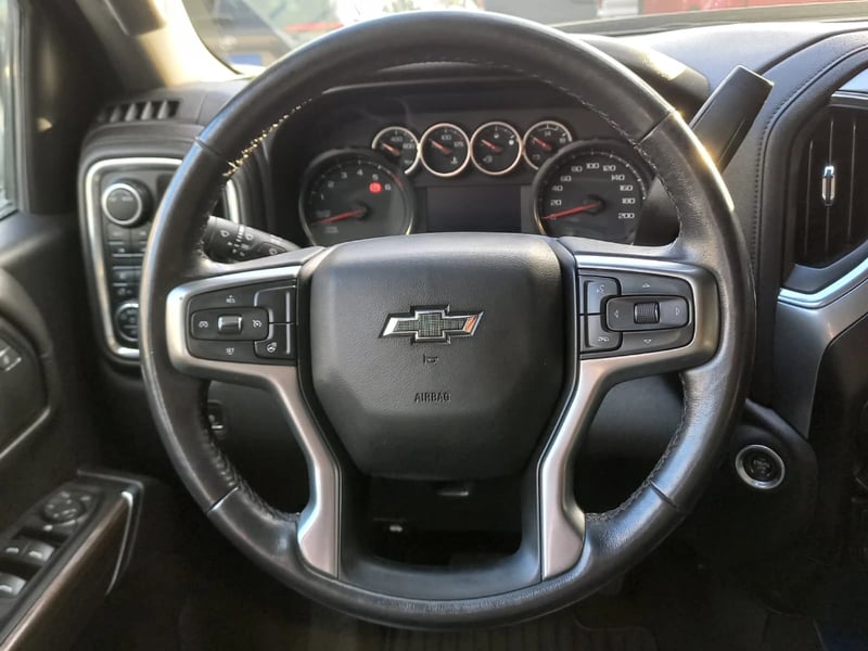 Chevrolet Silverado 2022 - Imagen 17 de 20