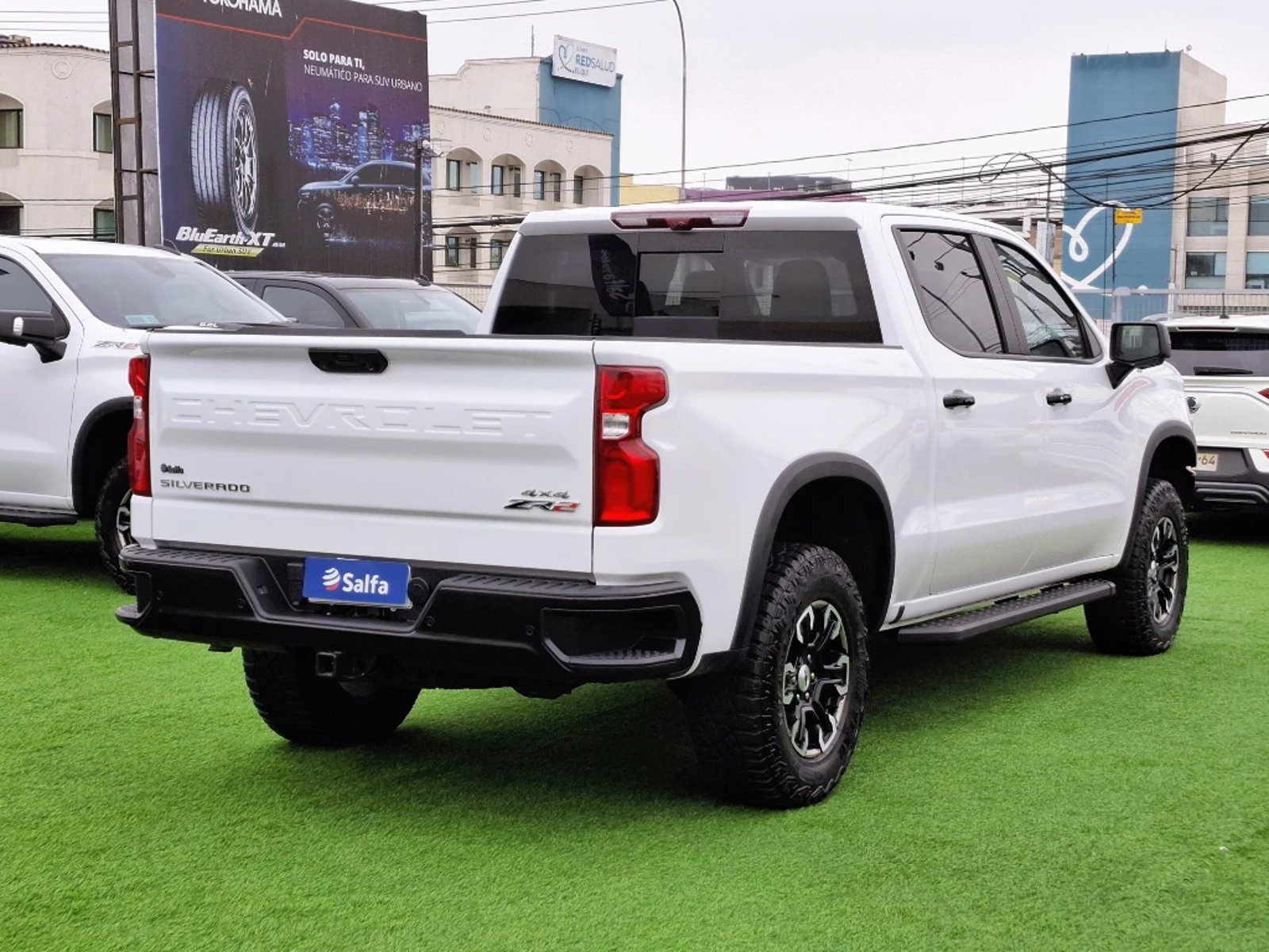 Chevrolet SILVERADO 6.2 ZR2 R 4X4 AT 4P 2025 - Foto 4 de 20